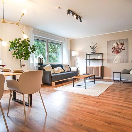 Homefy Bright And Cozy Holiday Apartment - Washer & Dryer - Free Parking Essen Exteriör bild
