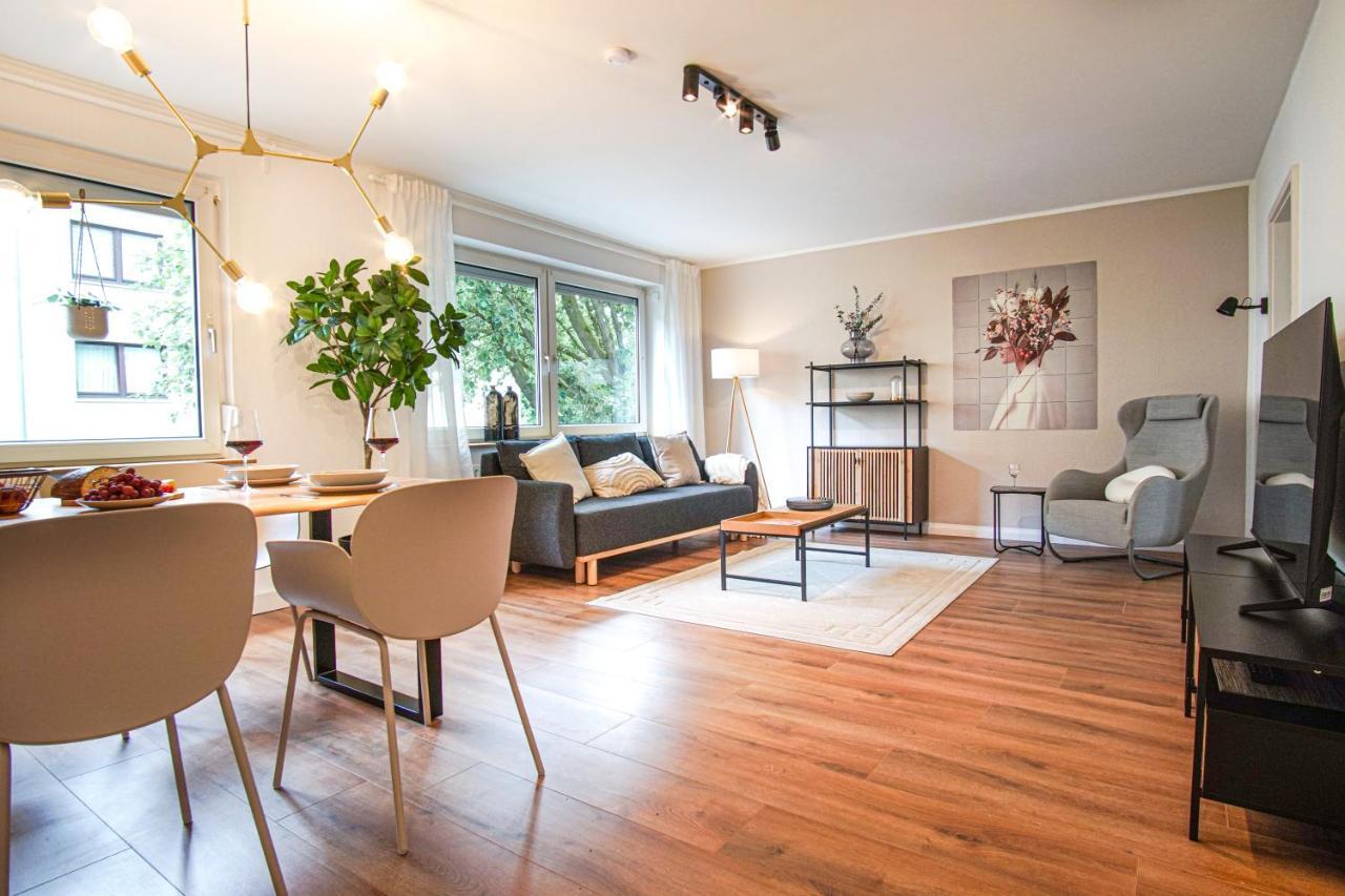 Homefy Bright And Cozy Holiday Apartment - Washer & Dryer - Free Parking Essen Exteriör bild